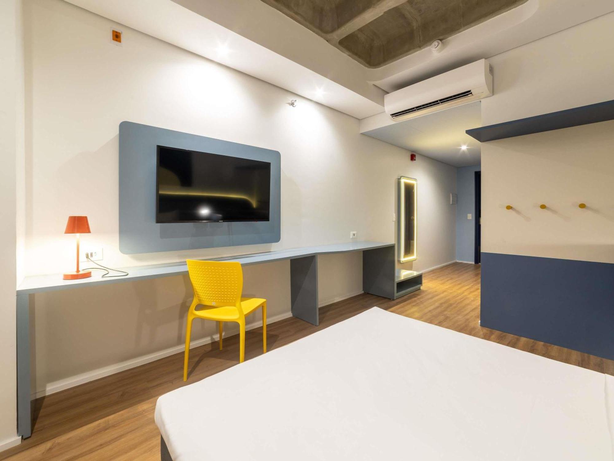 Ibis Styles Shopping Giga Mall Hotel