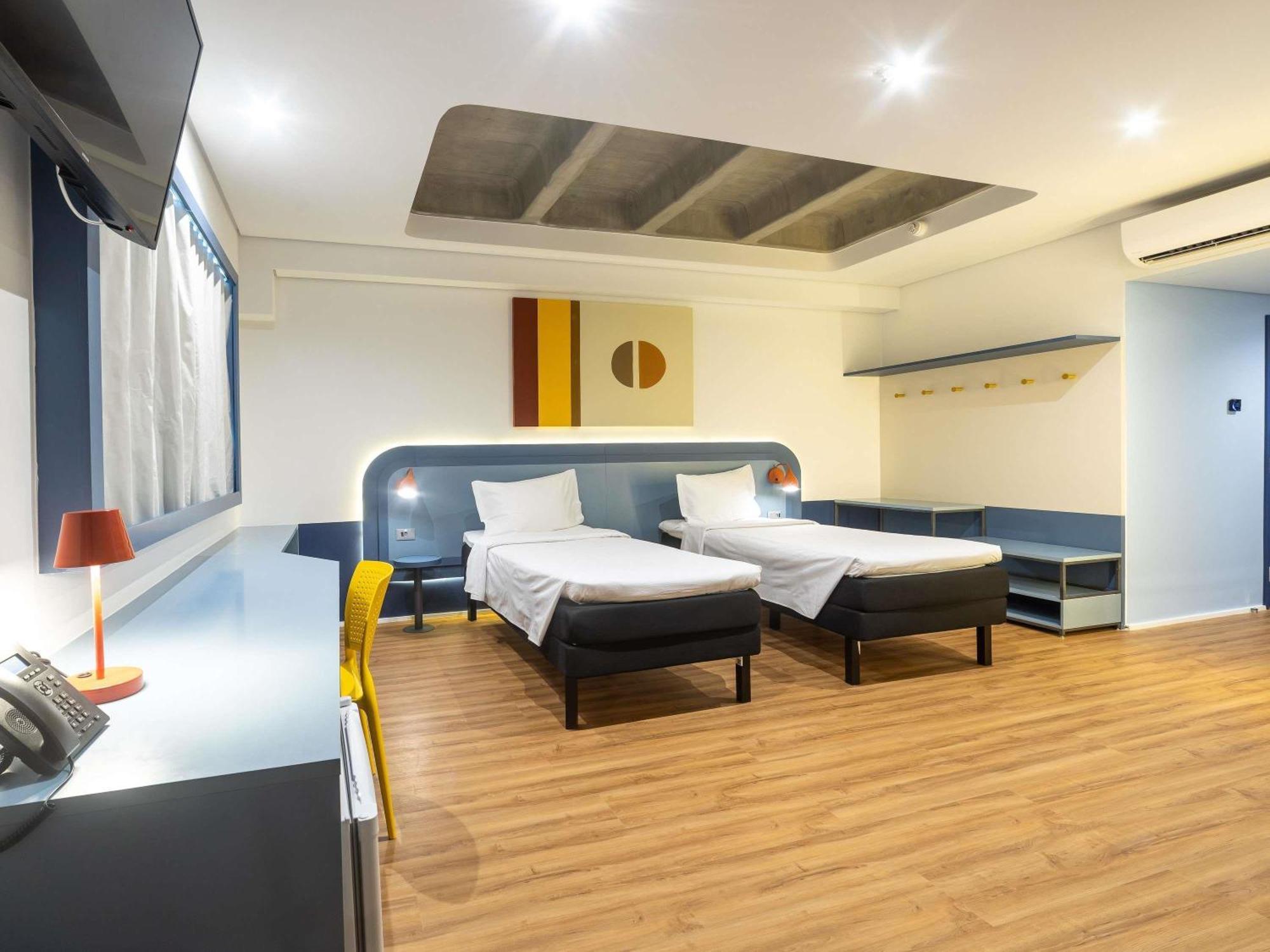 Ibis Styles Shopping Giga Mall