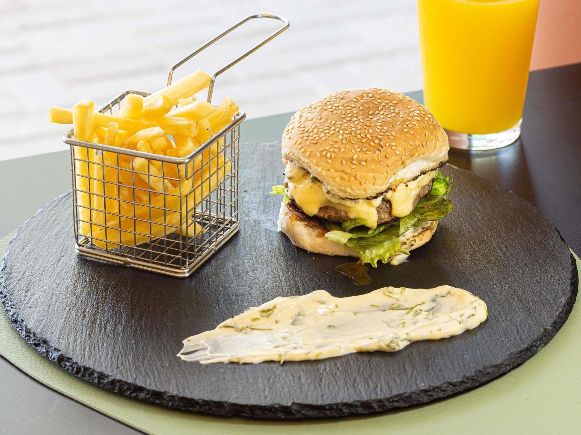 Ibis Styles Shopping Giga Mall 3* Fortaleza (Ceara)