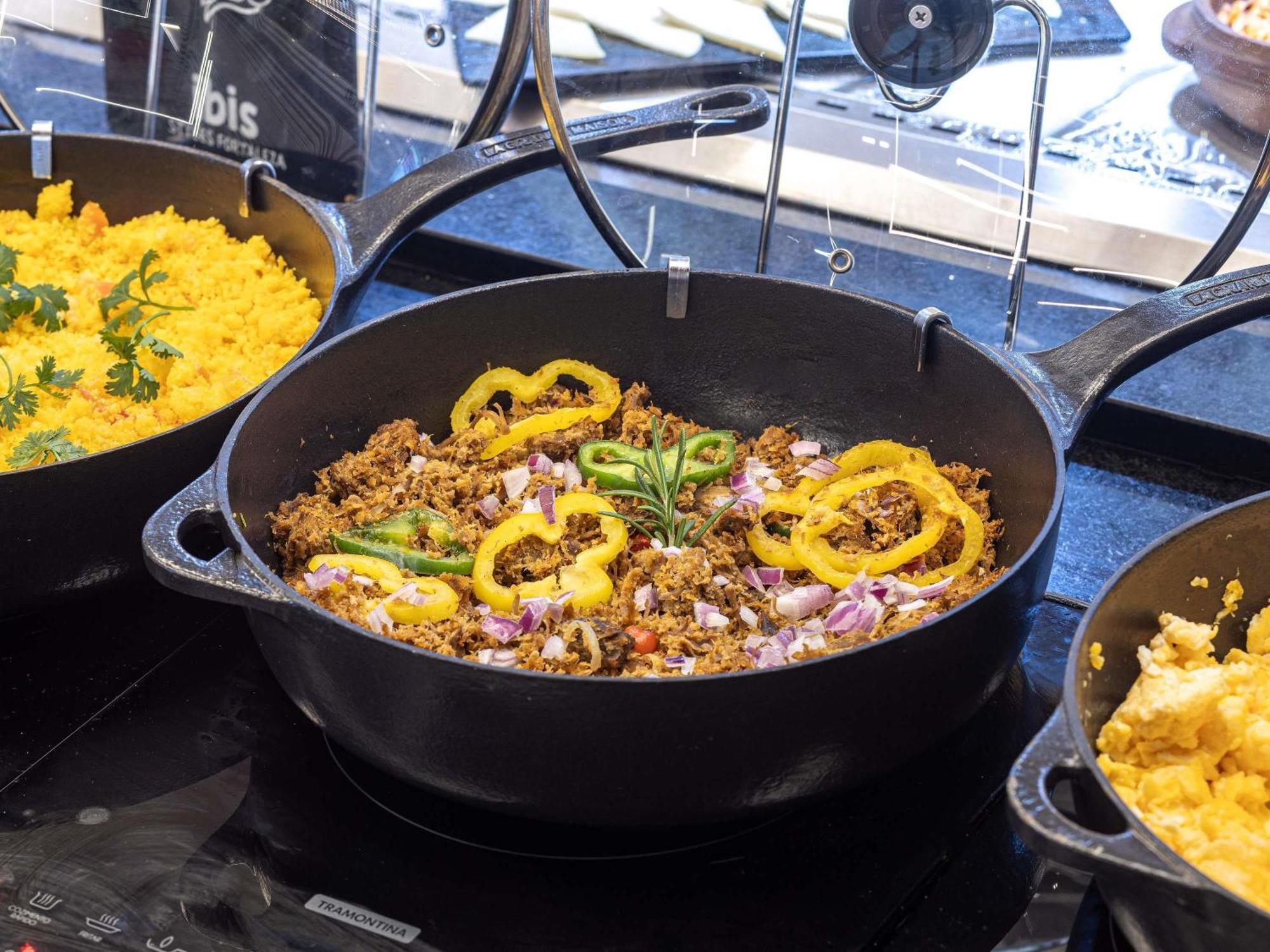 Ibis Styles Shopping Giga Mall